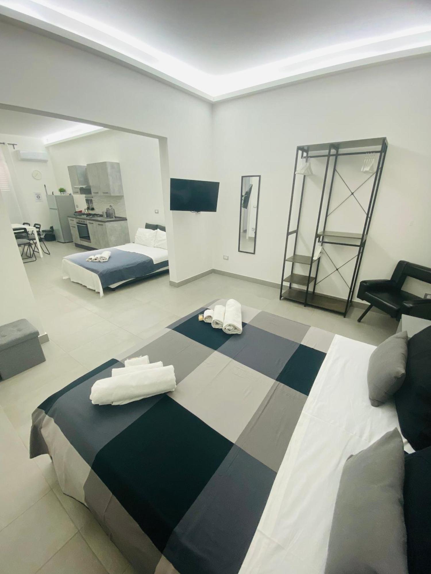 Sicilian Rooms 阿沃拉 外观 照片
